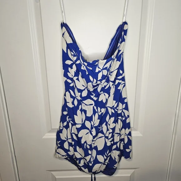 Lulus Blue White Floral Ruched Halter Mini Dress Resort Summer L Summer Party - Picture 4 of 10